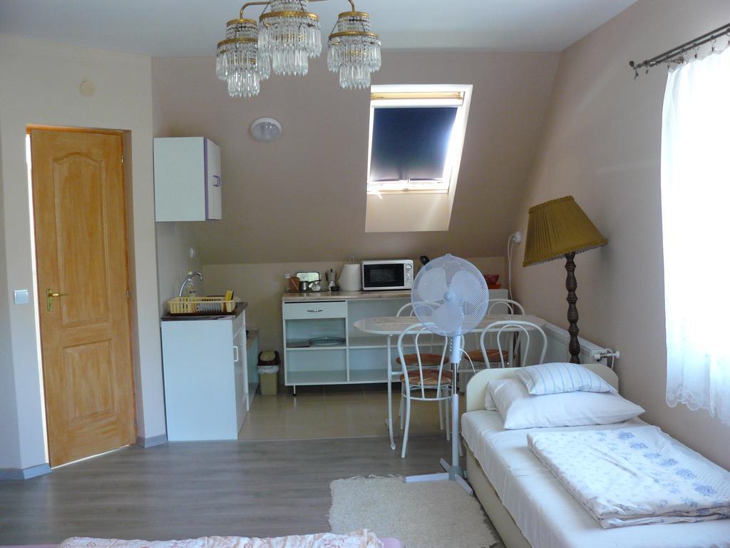 Hejo Apartman Miskolc Esterno foto